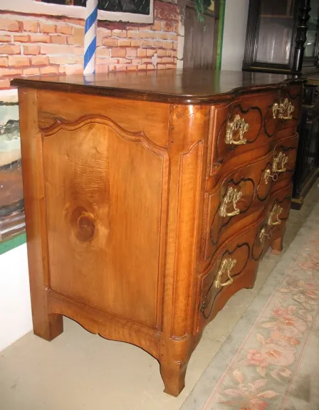 LOUIS XVI PERIODO COFRE DE CAJONES