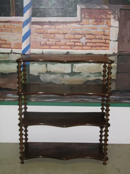 ESTANTERÍA