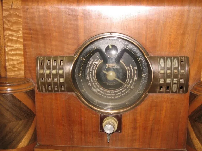 RADIO