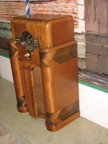 RADIO