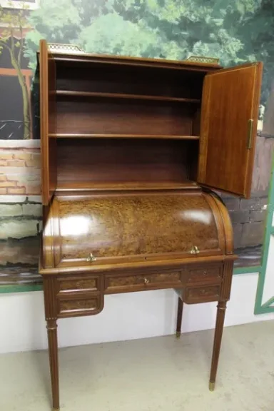 19TH C TAMBOUR TOPBUREAU IN MAHONIE
