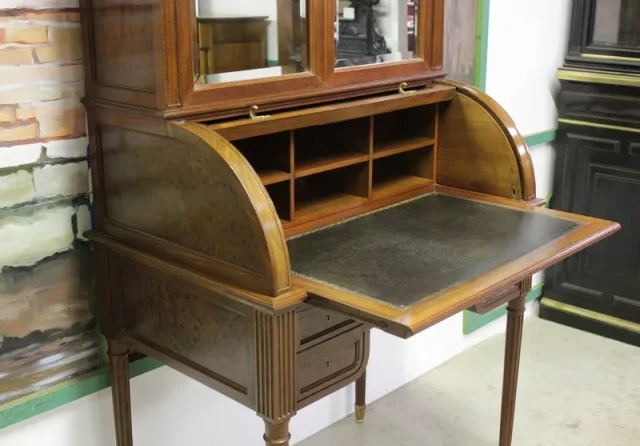 Bureau cylindre en acajou XIXe