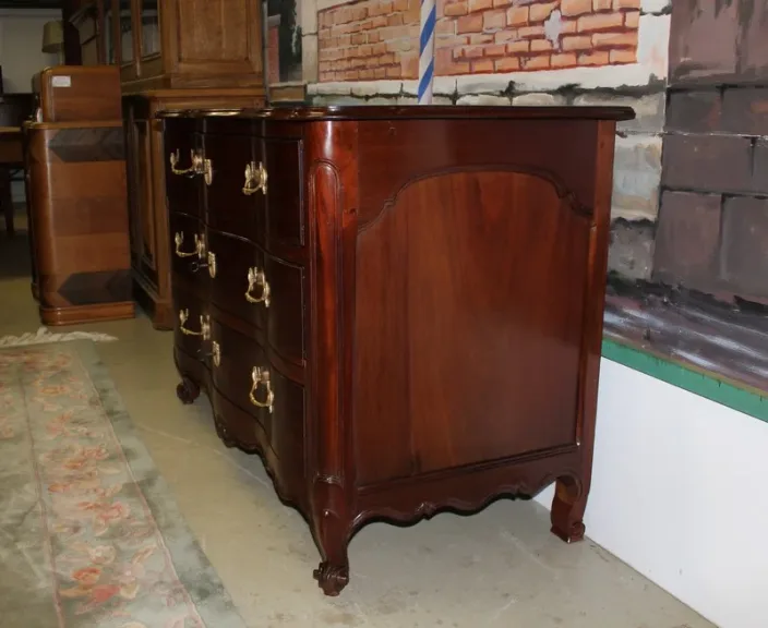 LOUIS XV PERIODE BORST VAN LADE