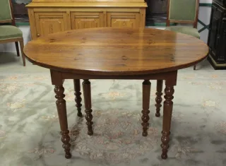 19TH C OVAL PINE TABLE