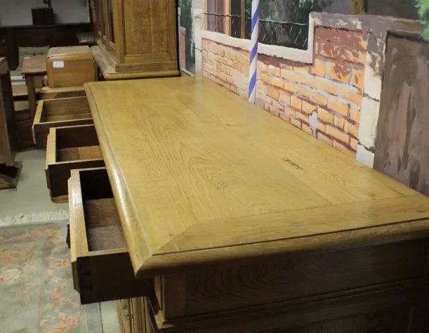 Buffet-enfilade en chêne XXe