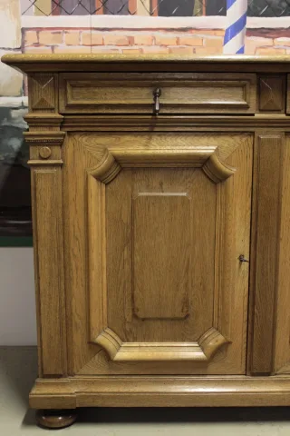 Buffet-enfilade en chêne XXe