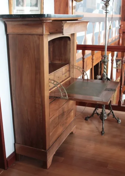 RESTAURATIONSZEIT SECRETAIRE
