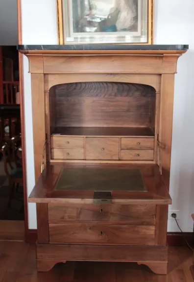 RESTAURATIONSZEIT SECRETAIRE