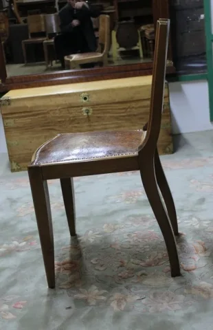 Salle à manger Art-Déco en noyer XXe