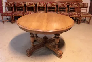 Table-Guéridon en chêne XXeme