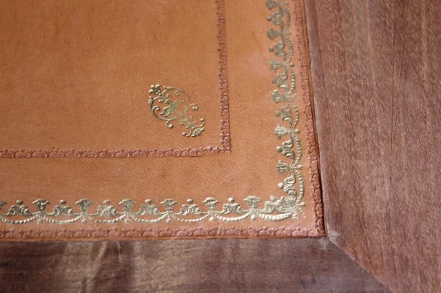 Louis XVI period drop leaf Secrétaire