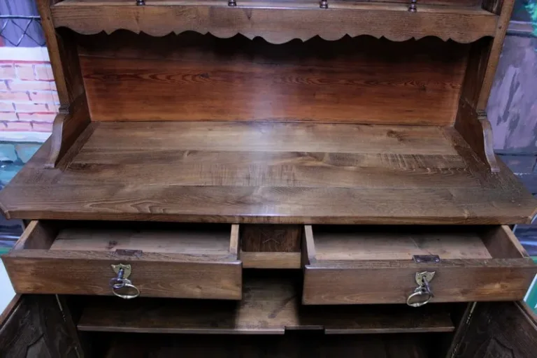 Buffet Vaisselier en châtaignier XIXeme