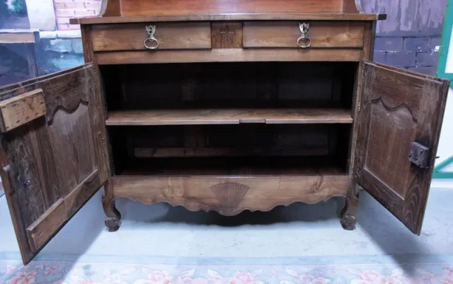 Buffet Vaisselier en châtaignier XIXeme