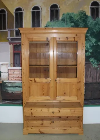 PINE BUREAU BÜCHER