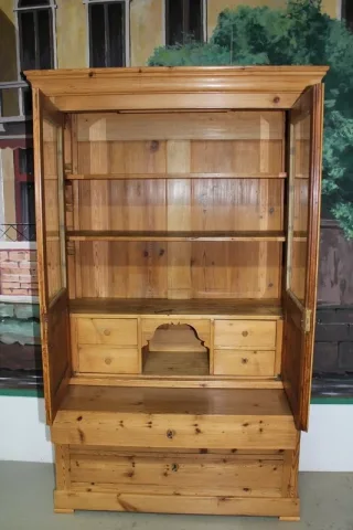 PINE BUREAU BÜCHER