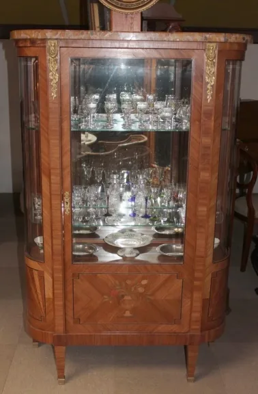DISPLAYKAST IN ROZENTOOST