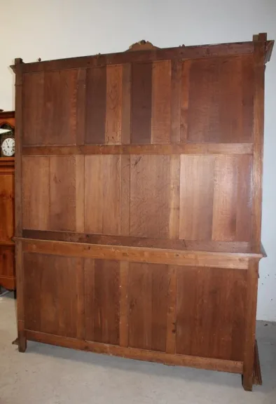 HIGH BUFFET CUPBOARD