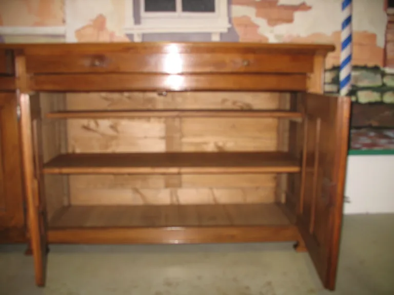 EICHEN-SIDEBOARD