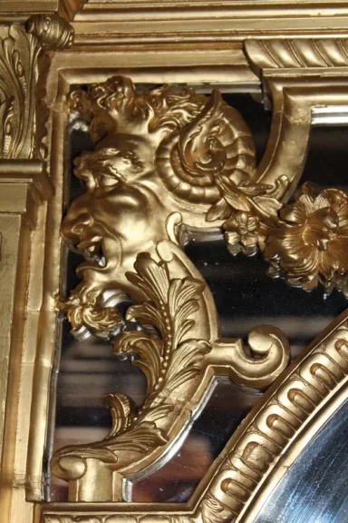 Miroir Louis XIV en bois doré XIXe