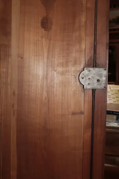 LOUIS XV STIL ARMOIRE