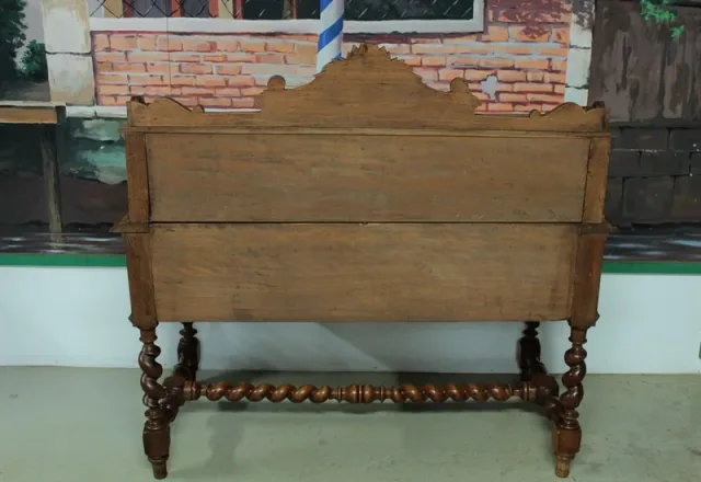 LOUIS XIII STYLE DESK