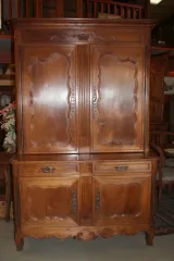 Buffet deux corps Louis XV en merisier XVIIIeme