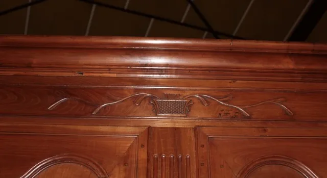 LOUIS XV PERIODO ALTA BUFFET ARMARIO