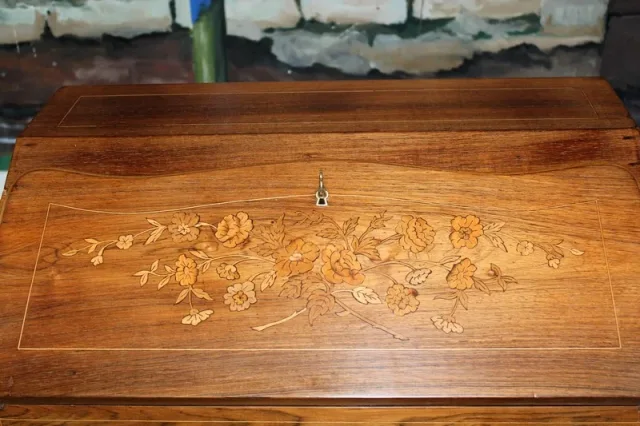 Bureau de Pente Louis XV en Palissandre XIXeme