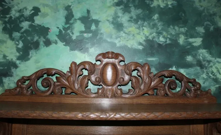 Buffet-Dressoir en chêne goût Renaissance XXe