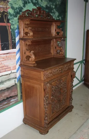 Buffet-Dressoir en chêne goût Renaissance XXe