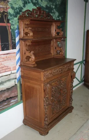 RENACIMIENTO ESTILO DRESSER