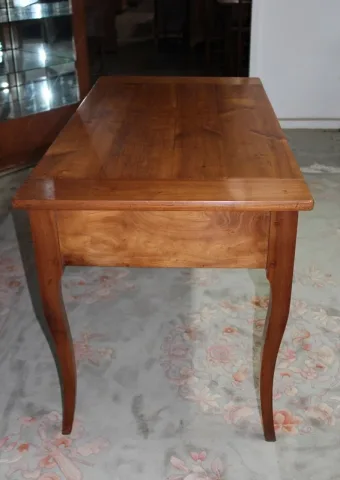LOUIS XV STYLE WRITING TABLE