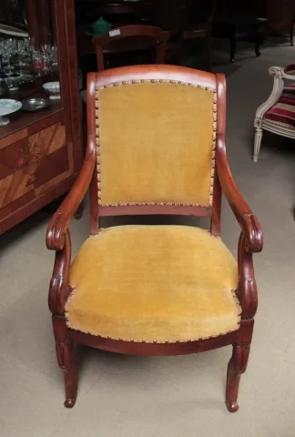 Fauteuil Restauration en Acajou XIXe