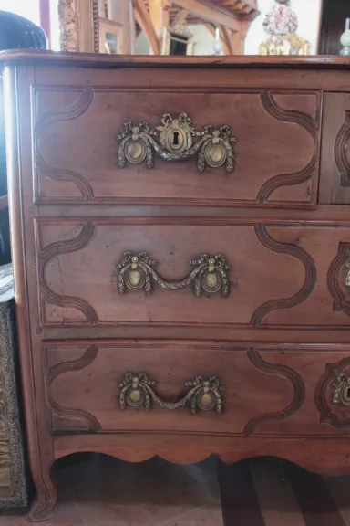 LOUIS XV PERIOD CHEST OF DRAWERS
