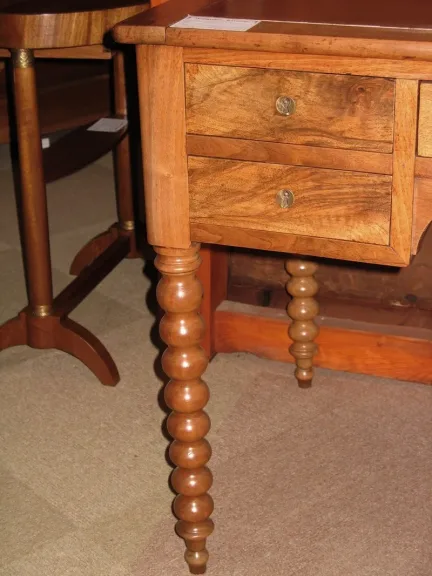 BUREAU VAN BUREAU