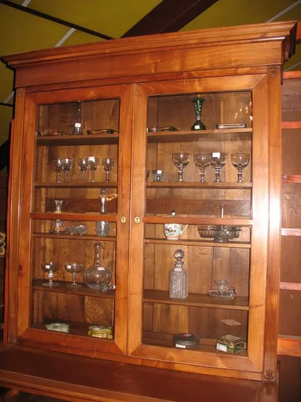 BUREAU VAN BUREAU