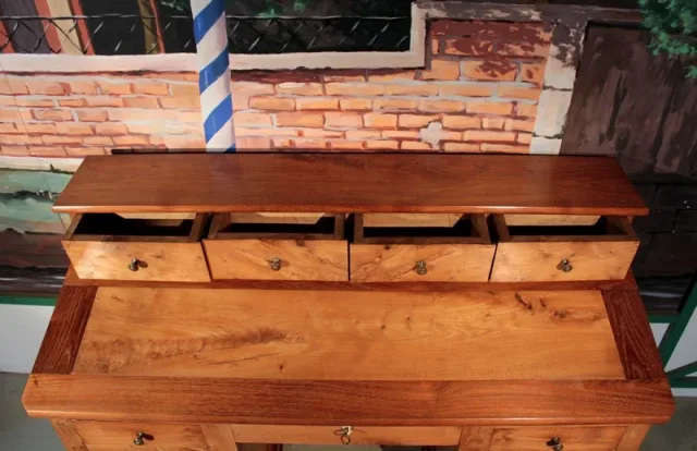 HELLING TOP BUREAU