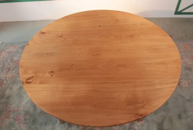 FRENCH TABLE