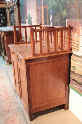 SHOP COUNTER