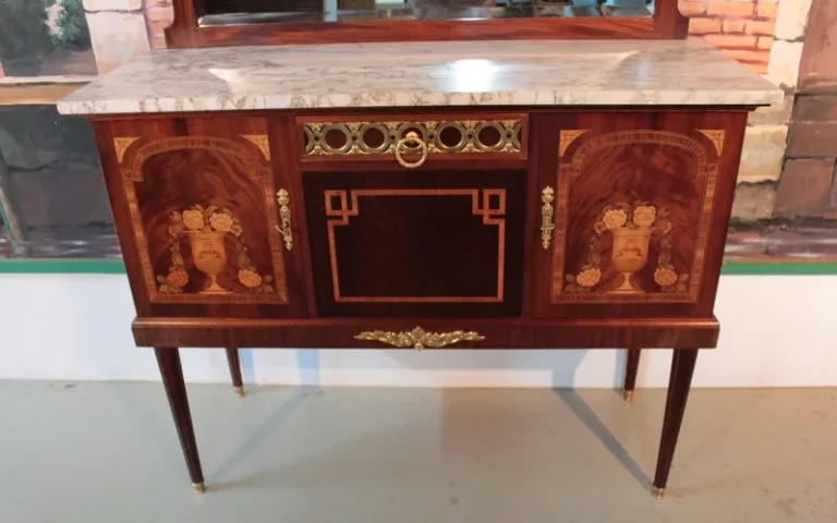 LOUIS XVI STIL SIDEBOARD