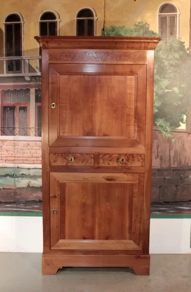 LOUIS PHILIPPE ZEITSCHRANK