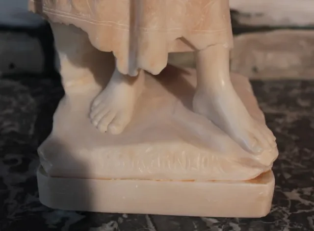 ESTATUA ALABASTER