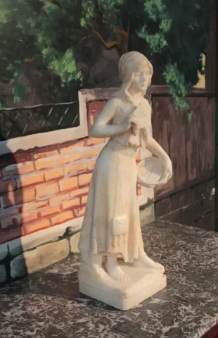 ESTATUA ALABASTER