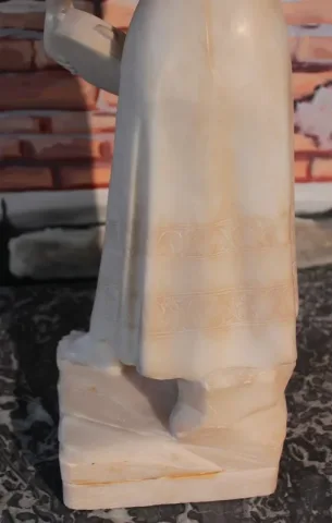 ESTATUA ALABASTER