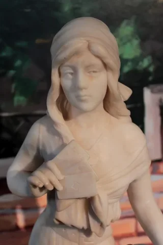 ESTATUA ALABASTER