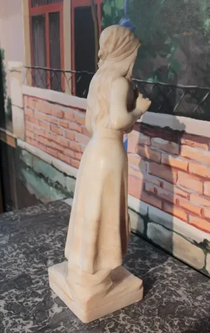ESTATUA ALABASTER