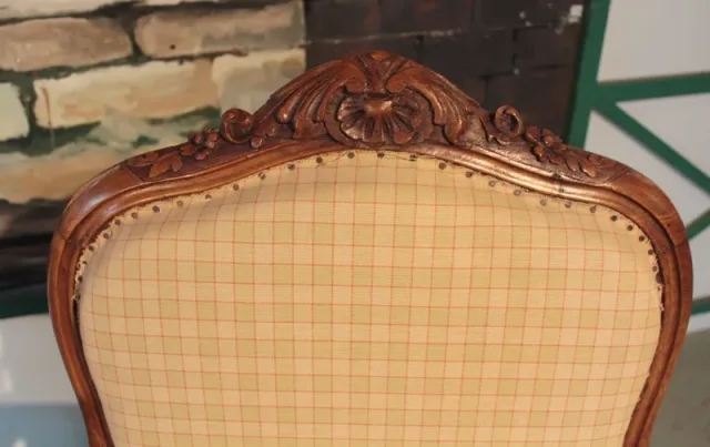 Paire de Fauteuils Louis XV en Noyer XIXeme
