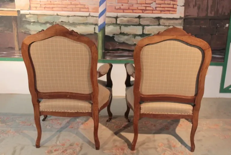 COPPIA POLTRONE LOUIS XV STYLE