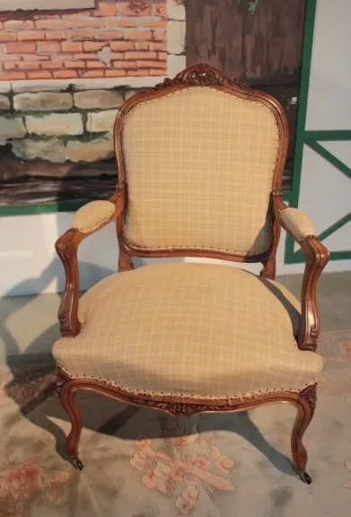 COPPIA POLTRONE LOUIS XV STYLE