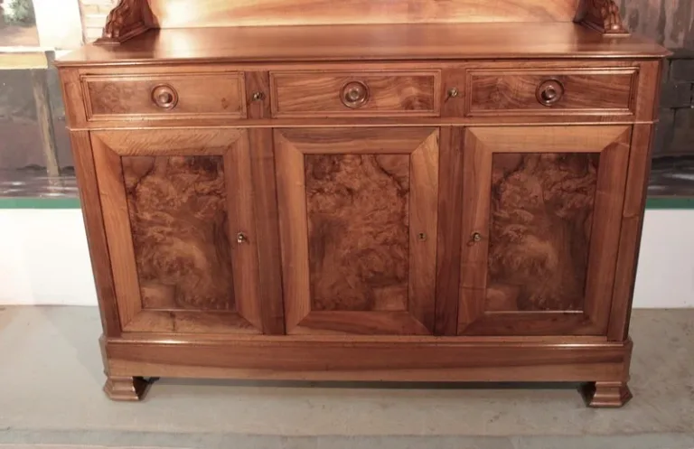 Buffet-Dressoir de Chasse  en Noyer XIXeme